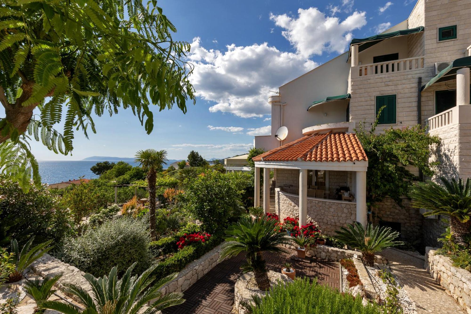 Grand View Apartments Drašnice Exterior foto